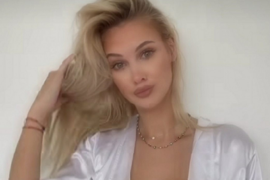 OVU ŽENU TUŽILI SU JER IZGLEDA BRUTALNO: Verovali ili ne, atraktivna plavuša morala da plati i test da dokaže da su joj grudi prave! (FOTO)