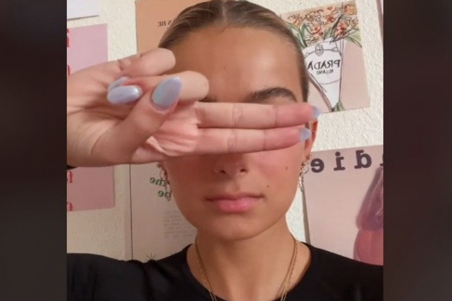 ONA JE DEVOJKA S NAJVEĆIM OČIMA: Da li ste ikada videli ovako nešto?