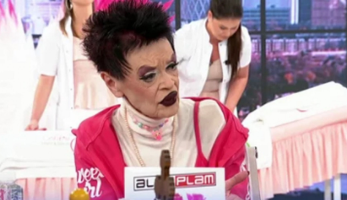 STARIJI MUŠKARAC NE MOŽE DA ZADOVOLJI ŽENU, TREBA MI FRAJER OD 40 GODINA: Ruška Jakić otkrila šta želi od partnera, pa pomenula i porodicu!