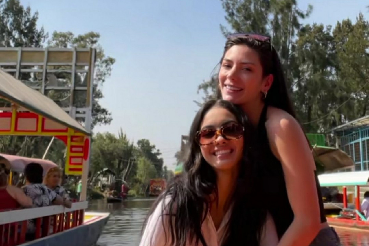 VRELE SCENE DVE MISICE NA PLAŽI! Lepotice mesecima skrivale vezu, a sada su odlučile da javno sve priznaju!