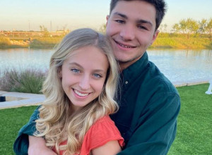 PRAVILA NAŠEG BRAKA ZA KOJA NISMO ZNALI DA SU TOKSIČNA:  Supružnici dele sve jedno sa drugim, čak i lokaciju kretanja, jedna stvar je posebno razbesnela javnost! Da li je ovo normalno?