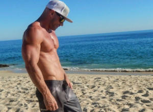 ŠOKANTNA ISPOVEST NAJPOPULARNIJEG GLUMCA FILMOVA ZA ODRASLE: Otkrio je zašto gotovo nikad nema slobodan dan i koje mu je iskustvo u karijeri bilo najneverovatnije!