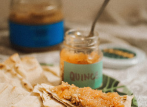 PEKMEZ OD DUNJA BEZ KOG NEĆETE MOĆI DA ZAMISLITE PALAČINKE! Potrebna su vam samo četiri sastojka!