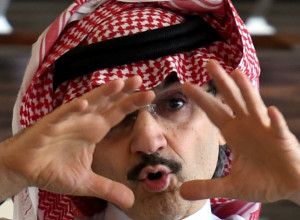 OVAJ ČOVEK IMA 18,7 MILIJARDI DOLARA i može da kupi bukvalno sve, osim jedne stvari! Razveo se triput, a ima gomilu bizarnih navika!