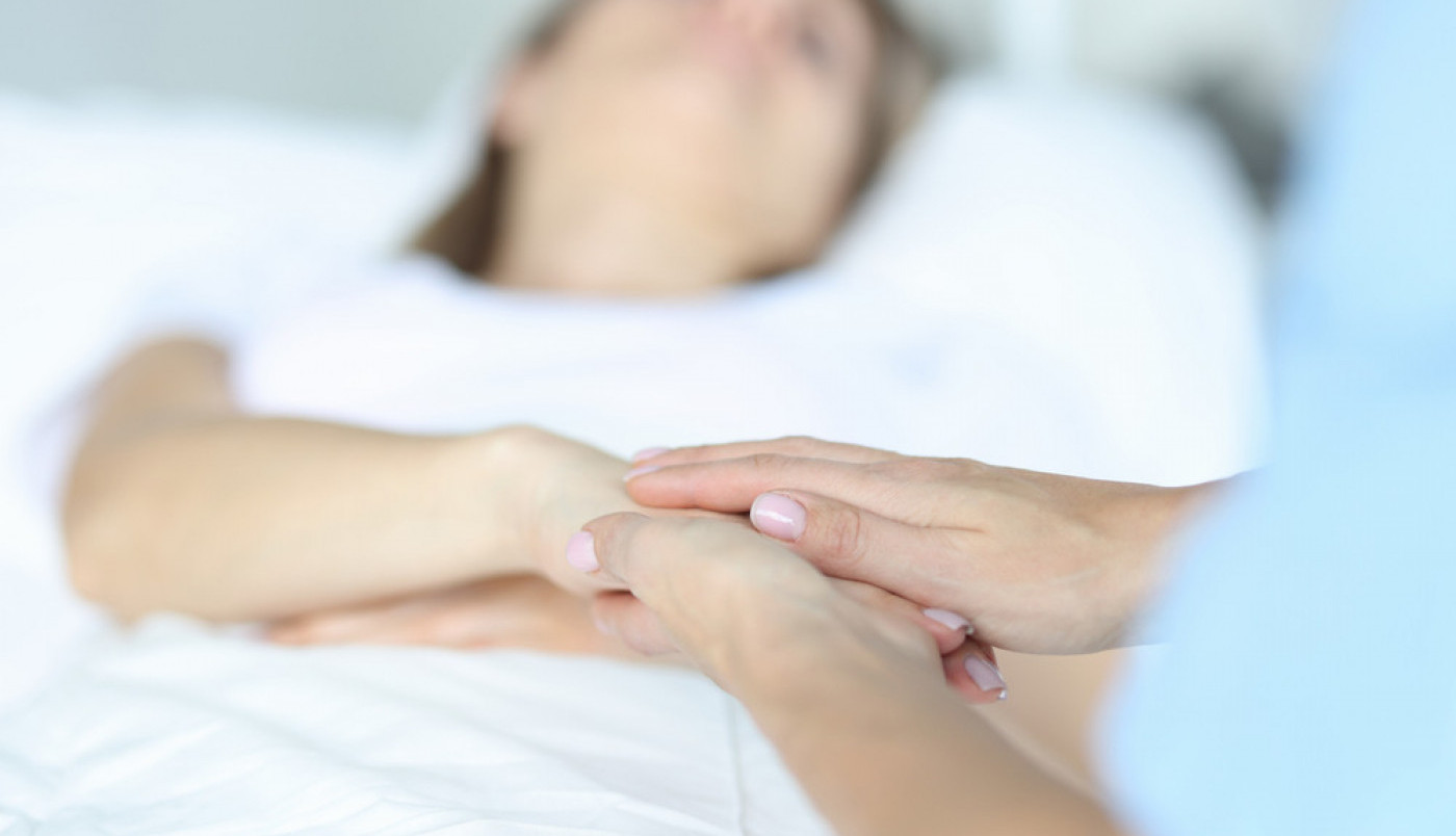 OVO JE KAJANJE BROJ 1 PACIJENATA NA SAMRTI: Ove reči udaraju pravo u metu, preispitaćete svoje odluke već danas