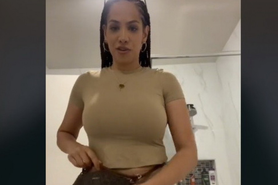 OVAKO ZAPRAVO TREBA NOSITI TORBICU S VELIKIM KAIŠEM! Trik koji će oduševiti mnoge mlade dame