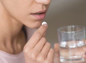 LEK KOJI MASOVNO KORISTIMO PROTIV BOLOVA IZAZIVA JEZIVE NEŽELJENE EFEKTE?! Ozbiljno upozorenje stručnjaka, oglasili se i lekari iz Srbije!