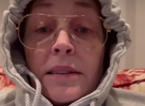 DA LI PREPOZNAJETE OVU ŽENU? Jedna od najlepših glumica na svetu bolesna, neprepoznatljiva je samo nekoliko dana nakon što joj je otkriven i tumor! (VIDEO)