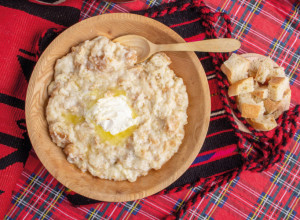 POPARA PO SPECIJALNOM RECEPTU: Možda se čini jednostavnim, ali ovo jelo možda niste probali spremljeno s jednim posebnim sastojkom!