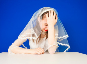 NAJKRAĆI BRAK NA SVETU TRAJAO JE SAMO TRI MINUTA, a evo šta se dogodilo! A tu je i top 5 holivudskih veza koje su pukle nedugo po zavetovanju na večnu ljubav