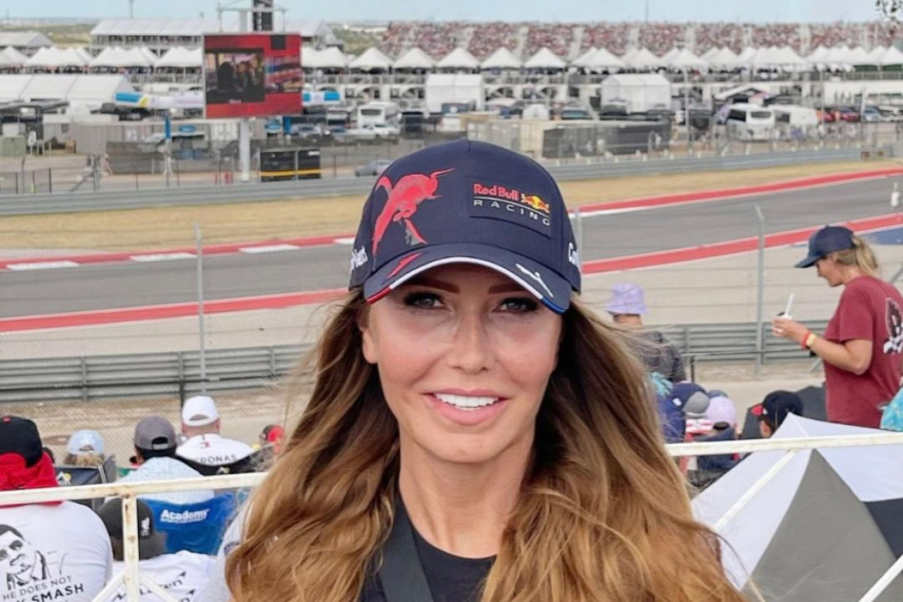 MAJKA LUKE DONČIĆA IZGLEDA KAO MILION DOLARA: Ovo je lepa Mirjam za kojom uzdiše ceo Balkan! (FOTO)