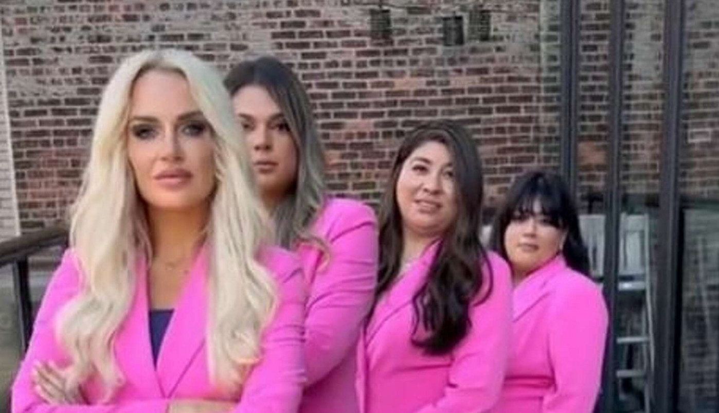 ŠEF JU JE PONIŽAVAO I GOVORIO JOJ DA JE PREVIŠE ZGODNA DA BI USPELA! Preko noći sve se promenilo za ovu istinsku pravnu plavušu! (VIDEO)