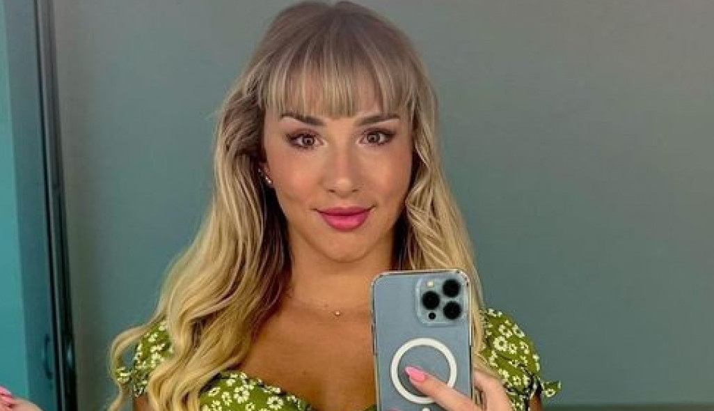 GODINAMA JE JELA SAMO MESO, EVO ŠTA JOJ SE DESILO SA TELOM: Influenserka progovorila o bolovima i depresiji sa kojom se suočila