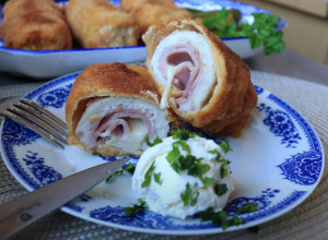 KARAĐORĐEVA ŠNICLA: Originalni recept za najsočniji obrok u kojem ćete uživati (FOTO)