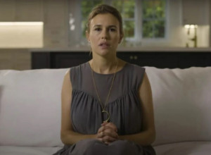 NASLEDNICU GUČIJA OČUH GODINAMA SILOVAO! Šokantna ispovest američke milionerke, otkrila je mračne tajne čuvenih modnih brendova koje lede krv u žilama! (VIDEO)