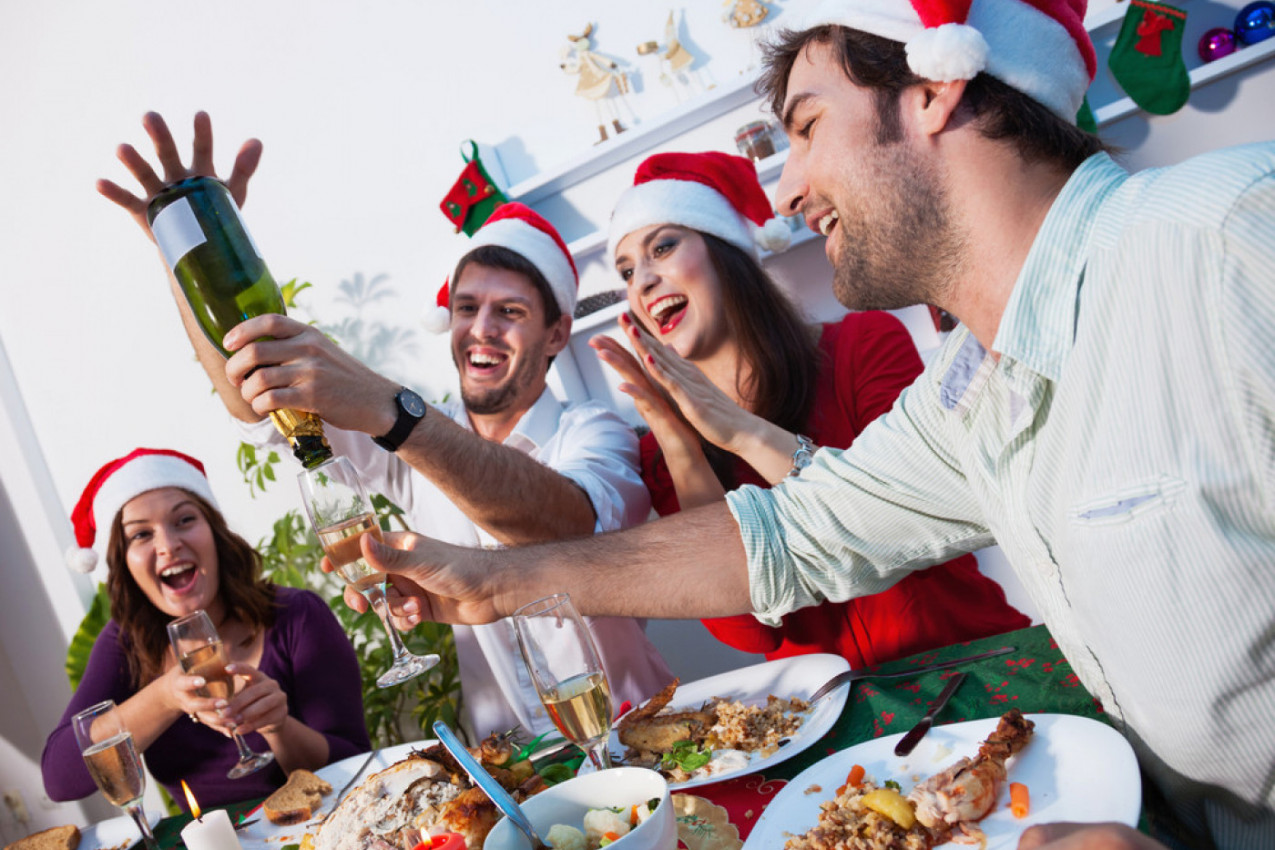 PRETERALI STE U JELU I PIĆU ZA DOČEK: Saveti nutricioniste kako da se što lakše i brže oporavite od prazničnog prejedanja