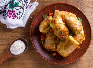 DA LI STE PROBALI SARMU PO BOSANSKOM RECEPTU? Evo u čemu je tajna jela koje je osvojilo Balkan (FOTO)