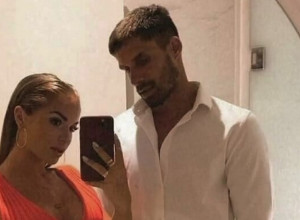 SVI BRUJE O MISTERIOZNOJ PORUCI TEODORE DŽEHVEROVIĆ nakon što su mediji objavili da je raskinula s Ninom! Poručila je da nije laka! (FOTO)