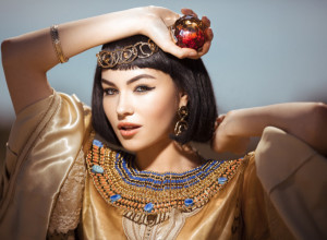 NEGUJTE SE POPUT KLEOPATRE: Evo kako da napravite kremu od prirodnih sastojaka kojima se negovala egipatska kraljica!