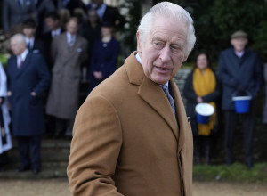 DRAMA U BRITANIJI, KRUNISANJE ČARLSA III BIĆE PONIŠTENO? Kraljevski ekspert izneo jezive prognoze, iza svega se krije kraljeva preljuba!