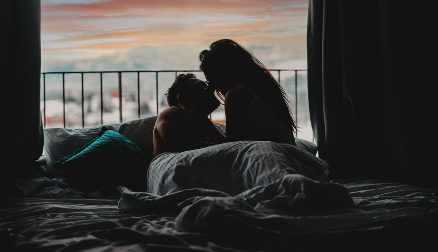 MLAĐI JE OD MENE 25 GODINA, ŠETAO MI JE PSE, A ONDA SMO IMALI ODNOSE: Nisam ni sanjala da me čeka ovakav scenario!