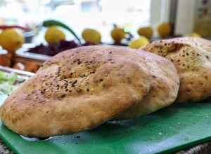 SOMUN BOLJI NEGO IZ PEKARE: Napravite ga sami, nikad lakše i brže!