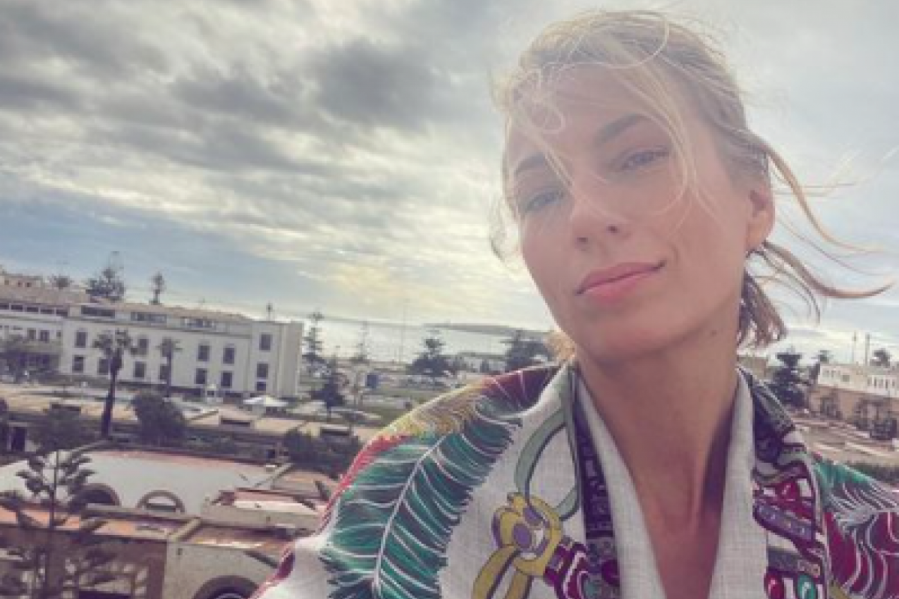 ŠTA JE S ANOM STANIĆ? Svi pričaju o izgledu poznate pevačice! (FOTO)