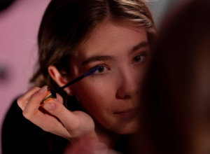 NIKAKO NE BACAJTE STARE, ISUŠENE MASKARE! Uradite im ovo i videćete čudo