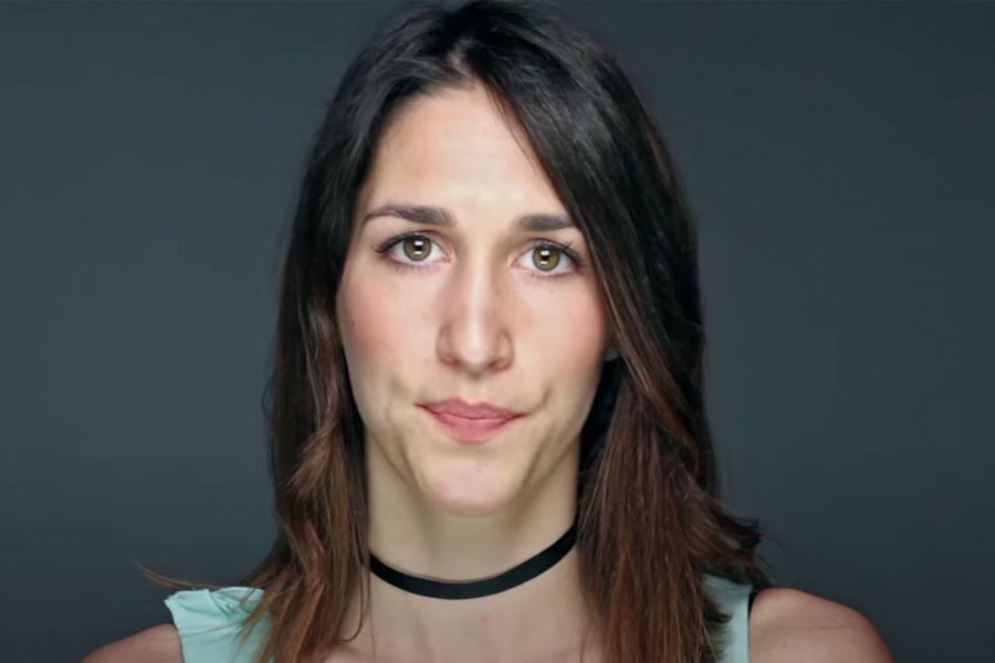 JELISAVETA U ZAGRLJAJU DRUGOG MUŠKARCA: Mreže se usijale, komentari pljušte! (FOTO)