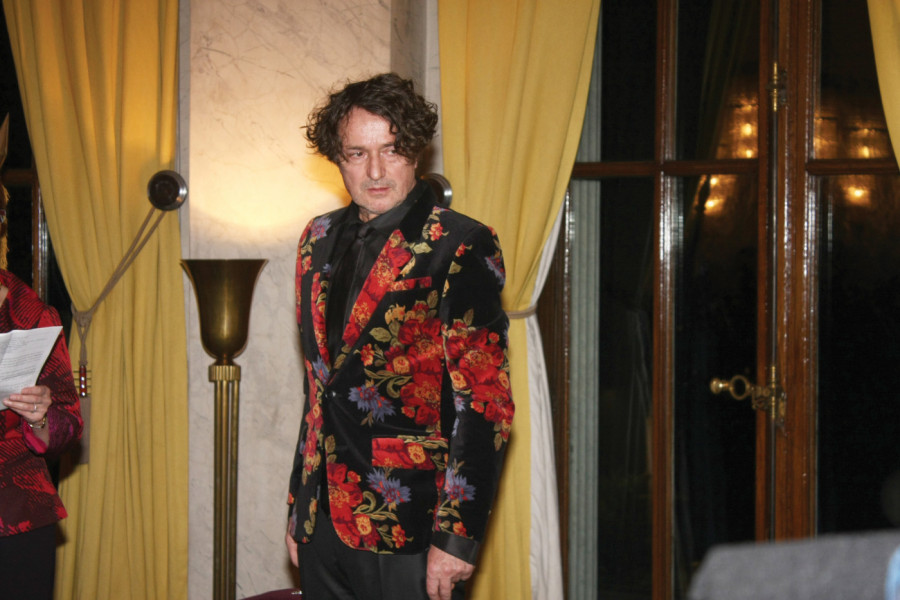 NJEN ŽIVOT OBELEŽILA JE TRAGEDIJA O KOJOJ JE  PRIČALA CELA JUGOSLAVIJA! Ona je kuma Gorana Bregovića, a otpevala je hit za koji retki znaju ko ga je izveo! (FOTO)