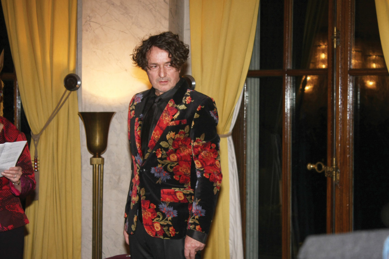 NJEN ŽIVOT OBELEŽILA JE TRAGEDIJA O KOJOJ JE  PRIČALA CELA JUGOSLAVIJA! Ona je kuma Gorana Bregovića, a otpevala je hit za koji retki znaju ko ga je izveo! (FOTO)