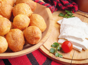 POPUT UŠTIPAKA SU, ALI DALEKO SOČNIJE I MEKŠE! Da li ste spremni za preukusne priganice, ovaj recept će vas oduševiti?