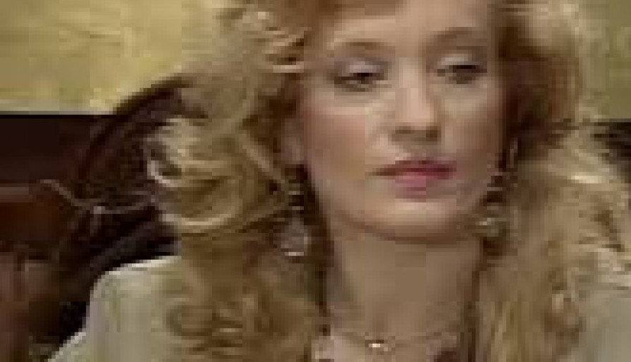 ISPLIVALI EROTSKI FILMOVI SPRSKE GLUMICE: Tajnu je godinama krila, čak se i lažno predstavljala u javnosti! (FOTO)