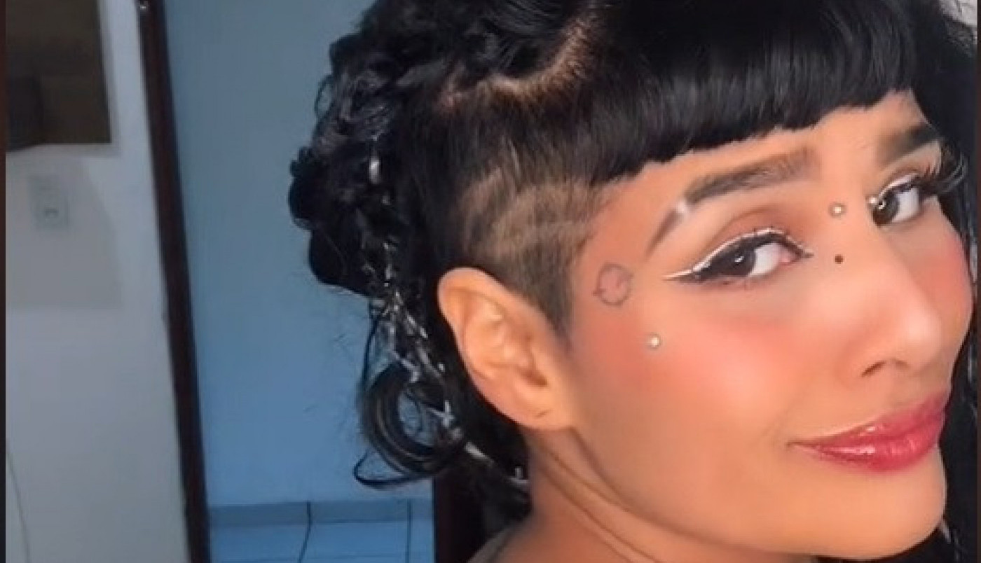 OPASAN TREND TETOVIRANJA IZAZIVA SLEPILO:  U nekim zemljama je zakonom su zabranjene ove tetovaže nakon što su klijenti  ostali bez vida!