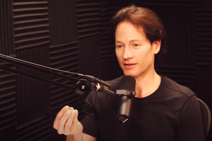 ON TVRDI DA IMA ELIKSIR MLADOSTI: Bogataš troši 2 miliona dolara godišnje da ponovo ima telo kao da mu je 18, i to bez operacija, a rezultati su ŠOKANTNI! (FOTO)