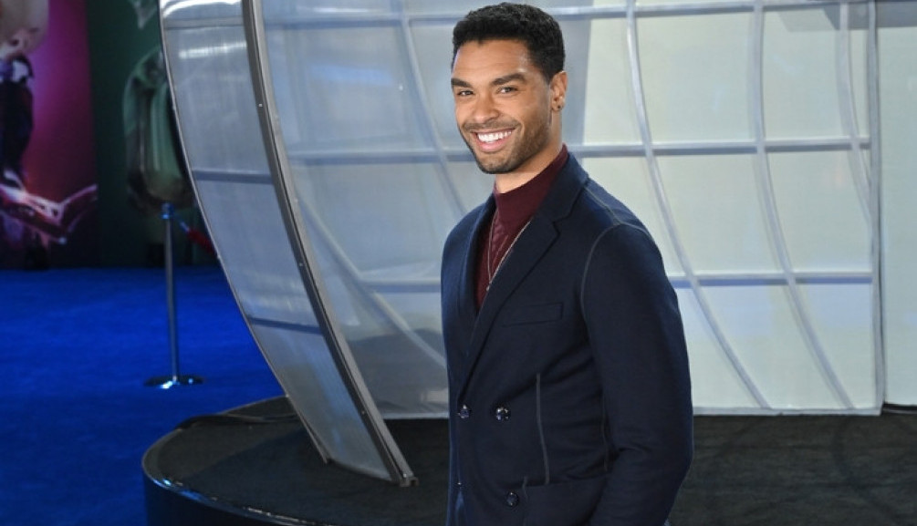 OVO JE NAJLEPŠI MUŠKARAC ZA 2023. GODINU: Zlatni presek je presudio, ostavio je iza sebe Patinsona, Hemsvorta, Evansa, Klunija... (FOTO)