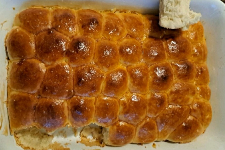 BABL HLEB KOJI OBOŽAVA CELA PORODICA: Popularno jelo kojim ćete oduševiti i najmlađe, pogledajte zbog čega je on tako poseban (FOTO)