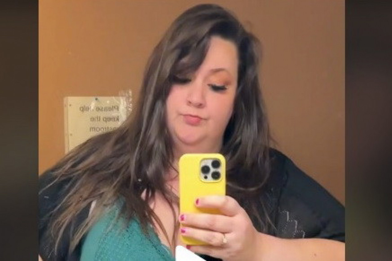 DA LI SAM OBUČENA NEPRIMERENO ZA KANCELARIJU? Poznata Tiktokerka doživela neviđenu neprijatnost na poslu, šefica je imala samo jedno pitanje za nju! (VIDEO)