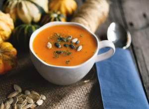 POTAŽ OD BUNDEVE KOJI ĆETE OBOŽAVATI: Ljubav na prvi zalogaj! (FOTO)