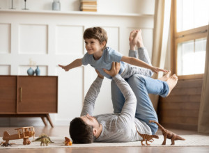 AKO POSEDUJE OVE OSOBINE ON ĆE BITI DOBAR TATA: Evo šta prema psiholozima karakteriše muškarca koji će savršeno brinuti o vašem detetu!