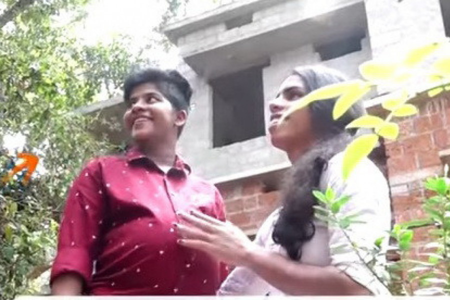 TRANSRODNI PAR IZ INDIJE DOBIO BEBU: Oboje su promenili pol, porodica ih je odbacila a sada imaju nove probleme (FOTO)