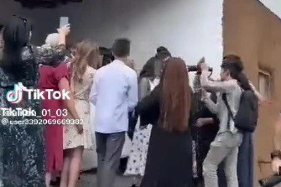 SNIMALA JE SVADBU, A ONDA DOŽIVELA NEŠTO STRAŠNO! Gosti nisu mogli da veruju čemu prisustvuju!