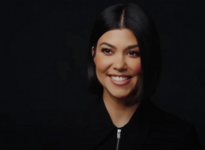 KORTNI KARDAŠIJAN PRODAJE BOMBONE KOJE DAJU VAGINI "DIVAN MIRIS": Stručnjaci upozorili sve na ovaj proizvod! (FOTO/VIDEO)