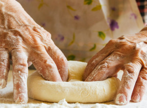 OD OVIH STARINSKIH JELA SMO PUCALI OD ZDRAVLJA U VREME STARE JUGOSLAVIJE: Mnogi su ih zaboravili, a spremaju se za samo nekoliko minuta!