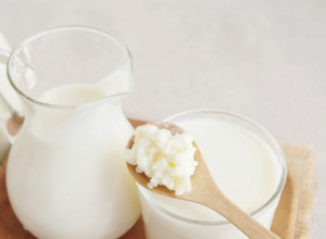 DOMAĆI RECEPT ZA KEFIR: Nikad jednostavnije, ukusnije i zdravije!