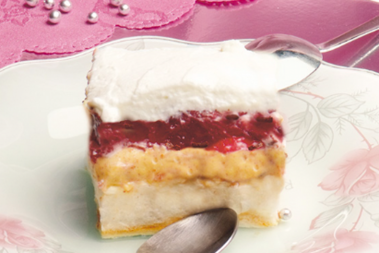 RECEPT ZA NAJUKUSNIJU KAPRI TORTU: Predstojeće proleće nikad je bliže uz ovu poslasticu!