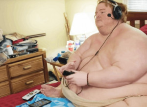 IMAO JE 355 KILOGRAMA, A ONDA SE PRETVORIO U "KOST I KOŽU": Priča ovog mladića tera suze na oči, a o njegovoj transformaciji bruji svet! (FOTO/VIDEO)