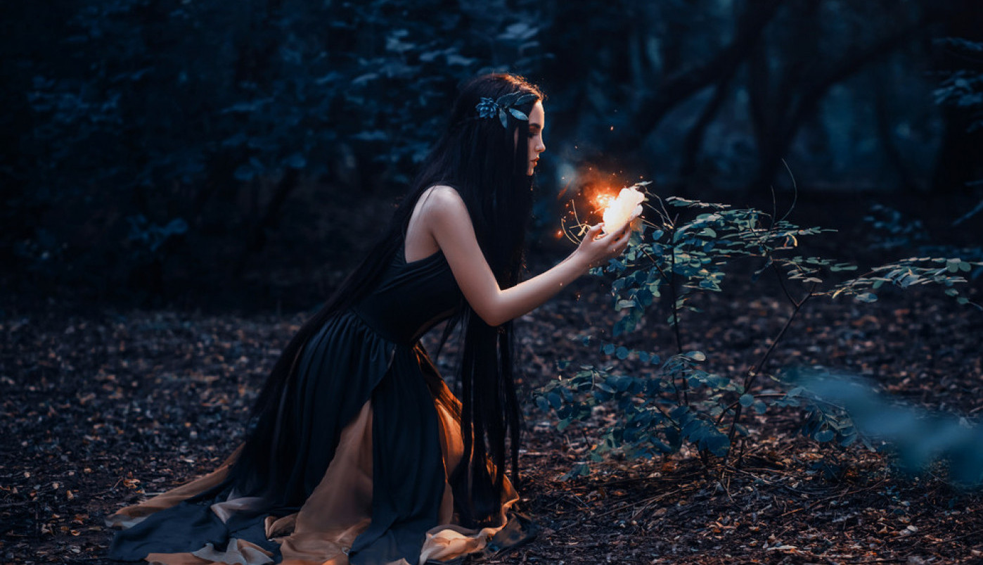 NASTUPA ASTROLOŠKA EKSPLOZIJA: Vage, spremite se za nedelju razjašnjenja, Ovnovi za totalni veleobrt, Device za konačno uvođenje reda, a evo šta čeka ostale!