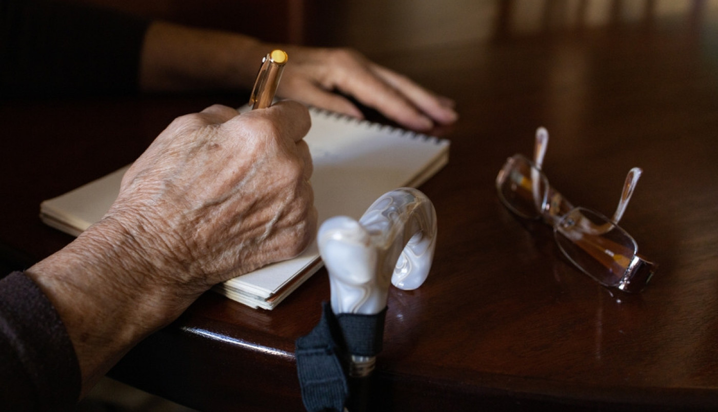 STARICA JE PRED SMRT IZMENILA TESTAMENT I ŠOKIRALA OČAJNU PORODICU: U neverici ne mogu da prihvate kome je ostavila milione evra i to samo iz jednog razloga!