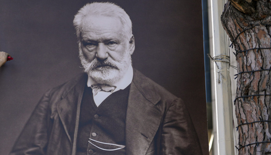 Čak se i najtamnija noć završava svitanjem.